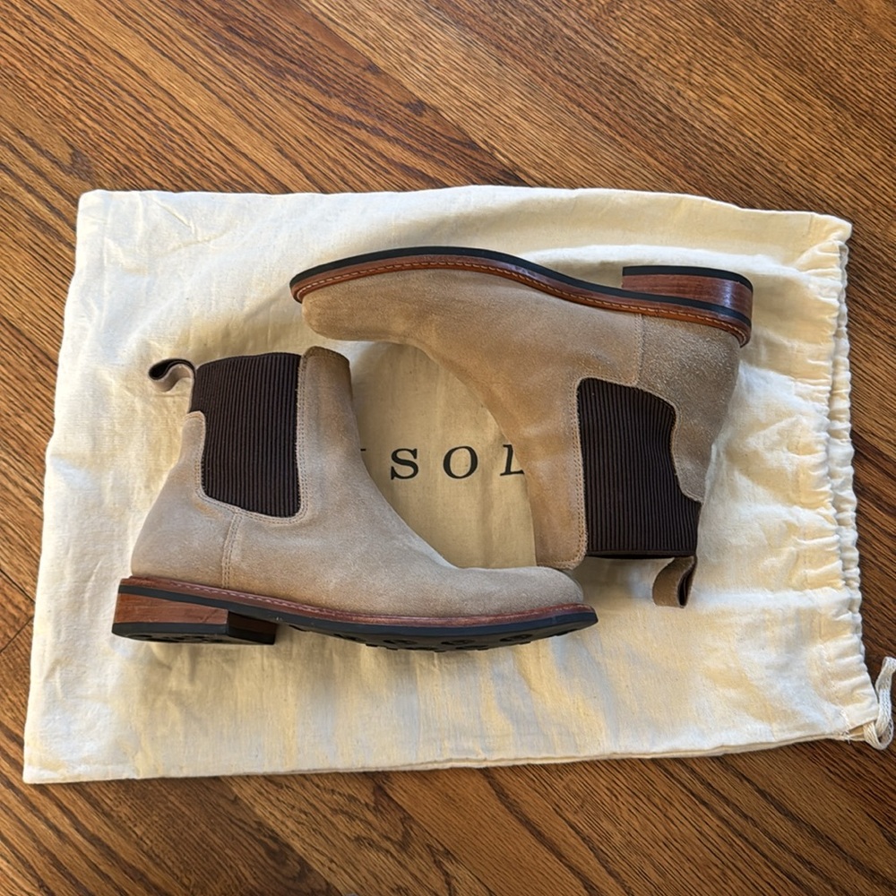 Carmen Chelsea boot